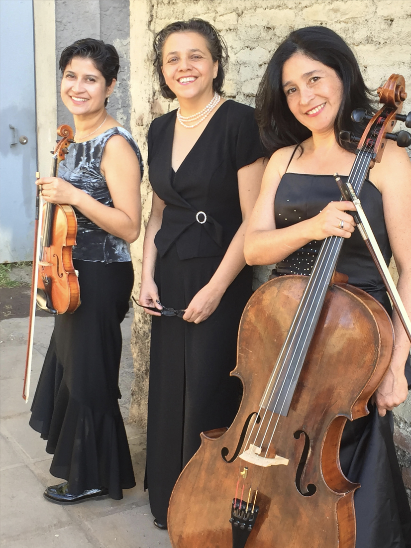 Trio Vivado in Beethoven's Triple Concerto with Oriana Silva, violin, María Gabriela Olivares, cello and the USACH Chamber Orchestra, conducted by Tobias Wolkmann, November 2017.